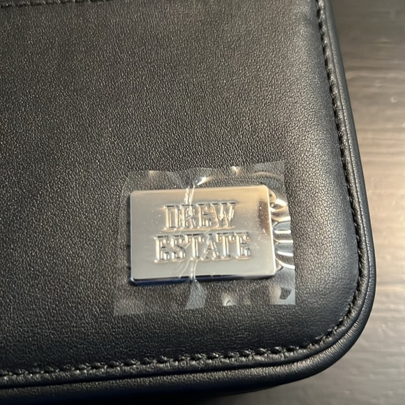 Drew Estate Tour de Liga Cigar Case - Picture 3 of 8